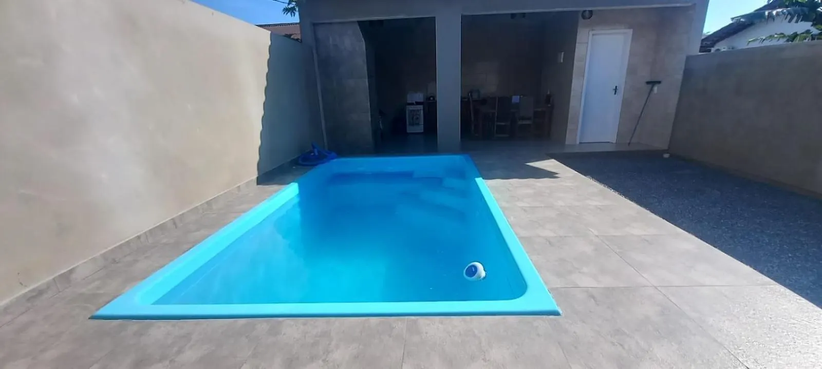 Casa Com Piscina A 300 Metros Da Praia De Canto Grande Bombinhas 0*,  Brazil